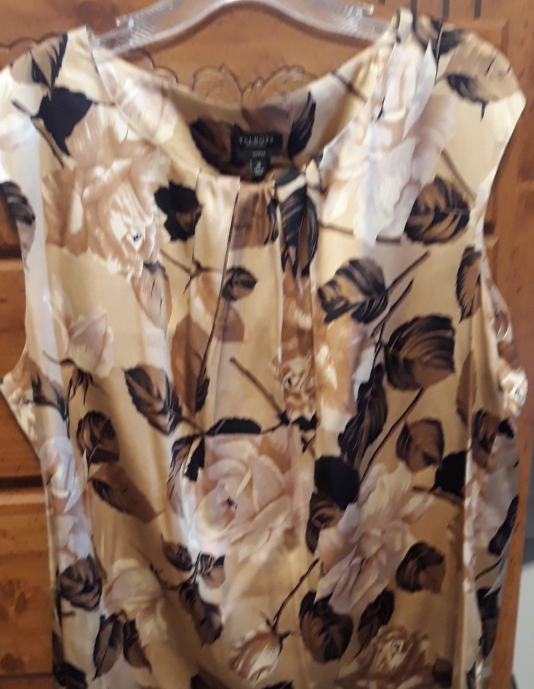 Ladies Blouse size 16.